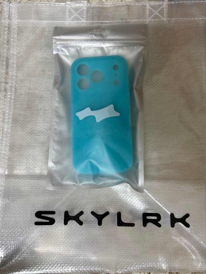 SKYLRK 水色 シリコン iPhoneケース