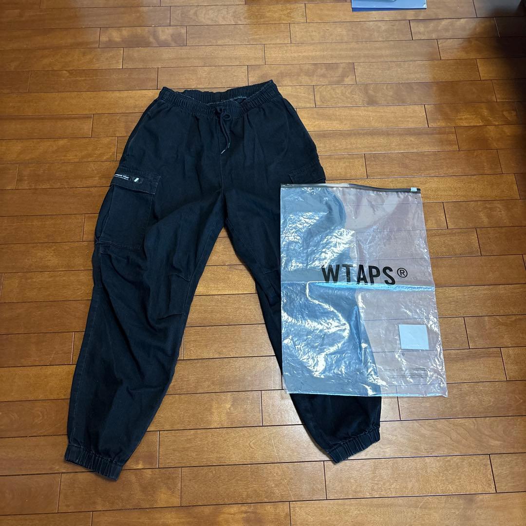 WTAPS ブラックカーゴパンツ