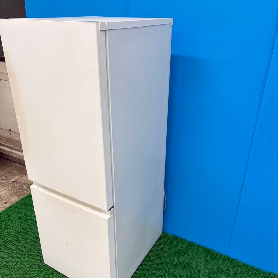 652 マッドホワイトカラー　格安　6ヶ月保証　格安　冷蔵庫　小型 200L弱