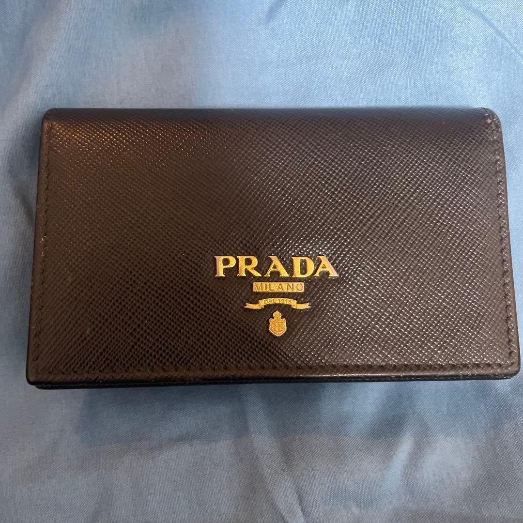 PRADA 名刺入れ　カードケース