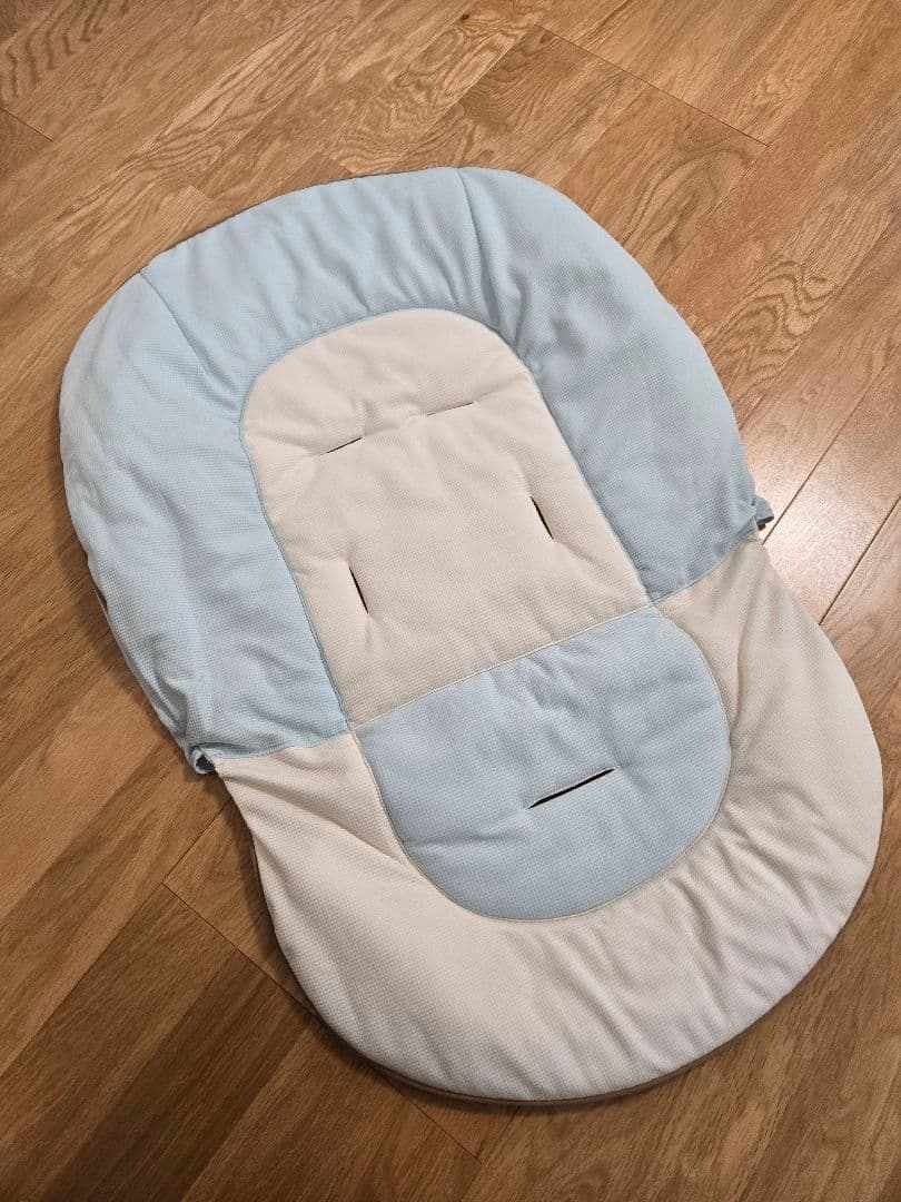 コンビ♡ネムリラ　オートスウィング　エッグショック