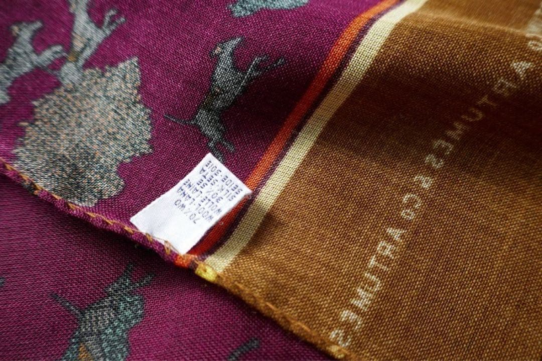 Artumes & Co アルテュメスアンドコー　シルクストール