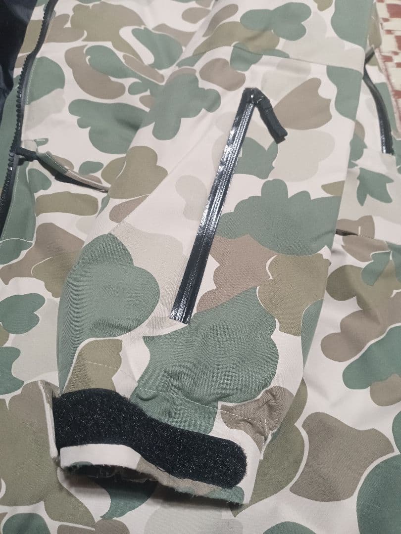 ノースフェイス　プリマロフト　ジャケット　スキー　スノボ　ウェア　タンカモ　L