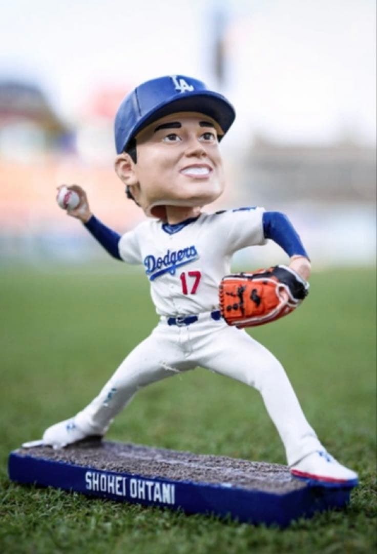 9/10ドジャース球場限定配布品［新品未開封］大谷翔平 ボブルヘッド　ピッチャー