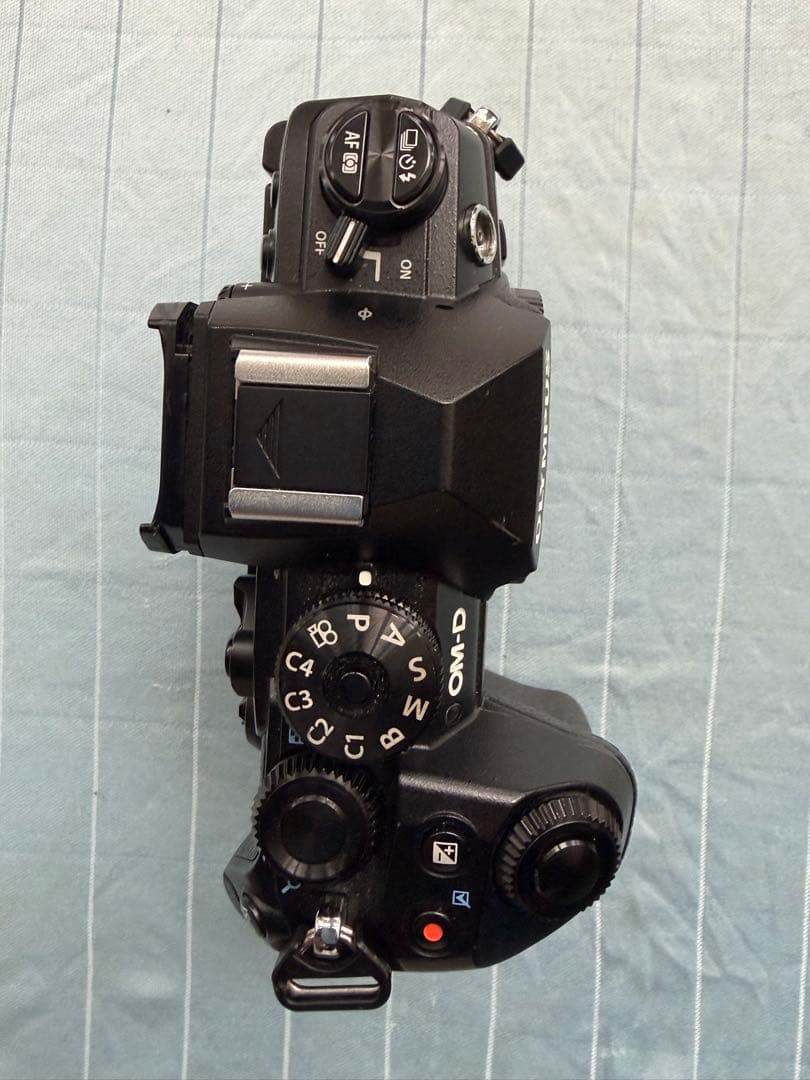 OLYMPUS OM-D E-M1 Mark III ボディー