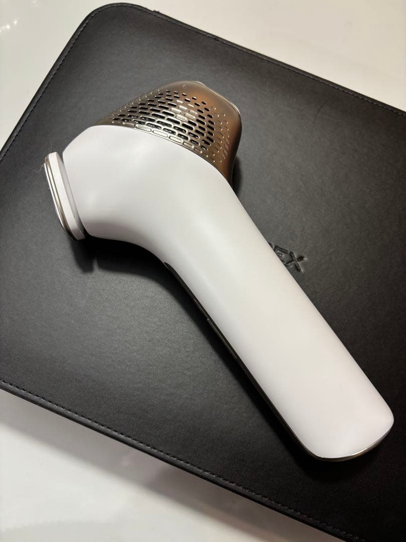 MYTREX ミライワン美顔器　ホワイト