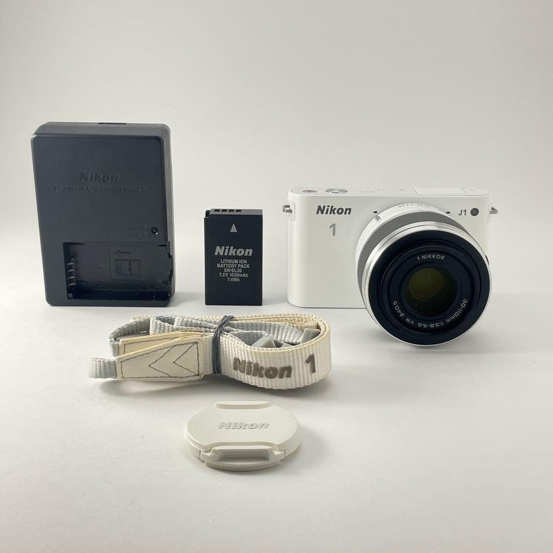 【極上美品・返品保証】Nikon1 J1ホワイト レンズキット