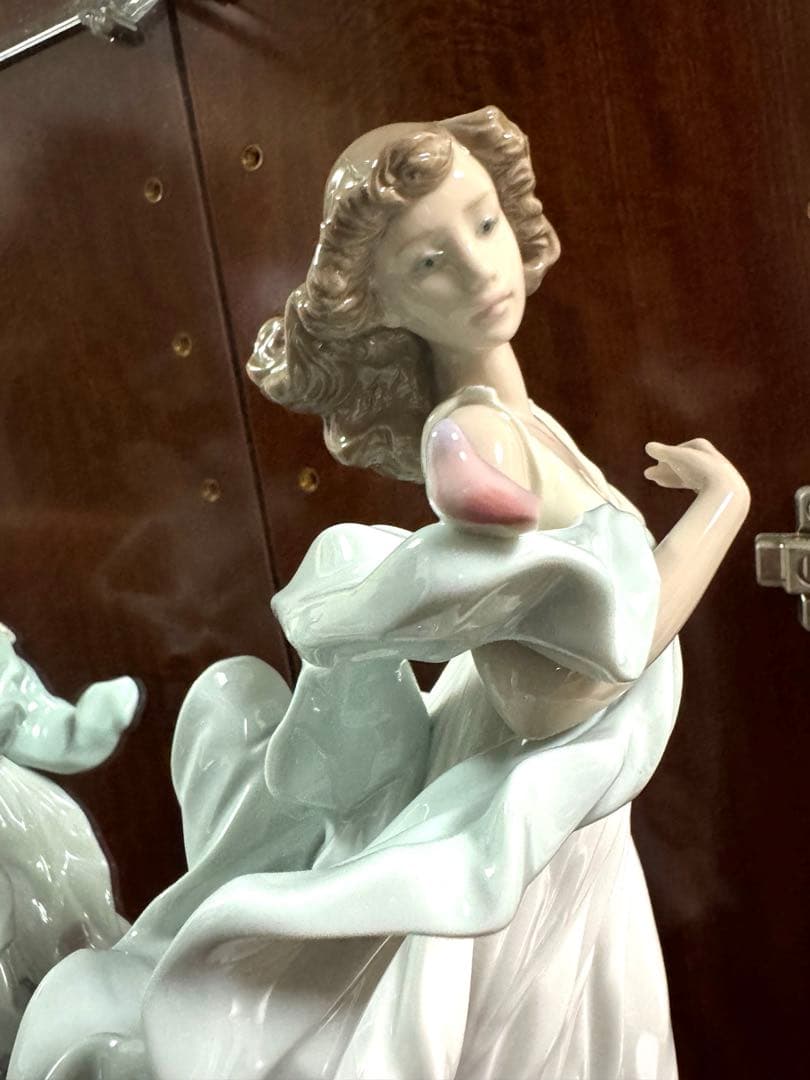 リヤドロ フィギュリン 夏のセレナーデ 訳有り