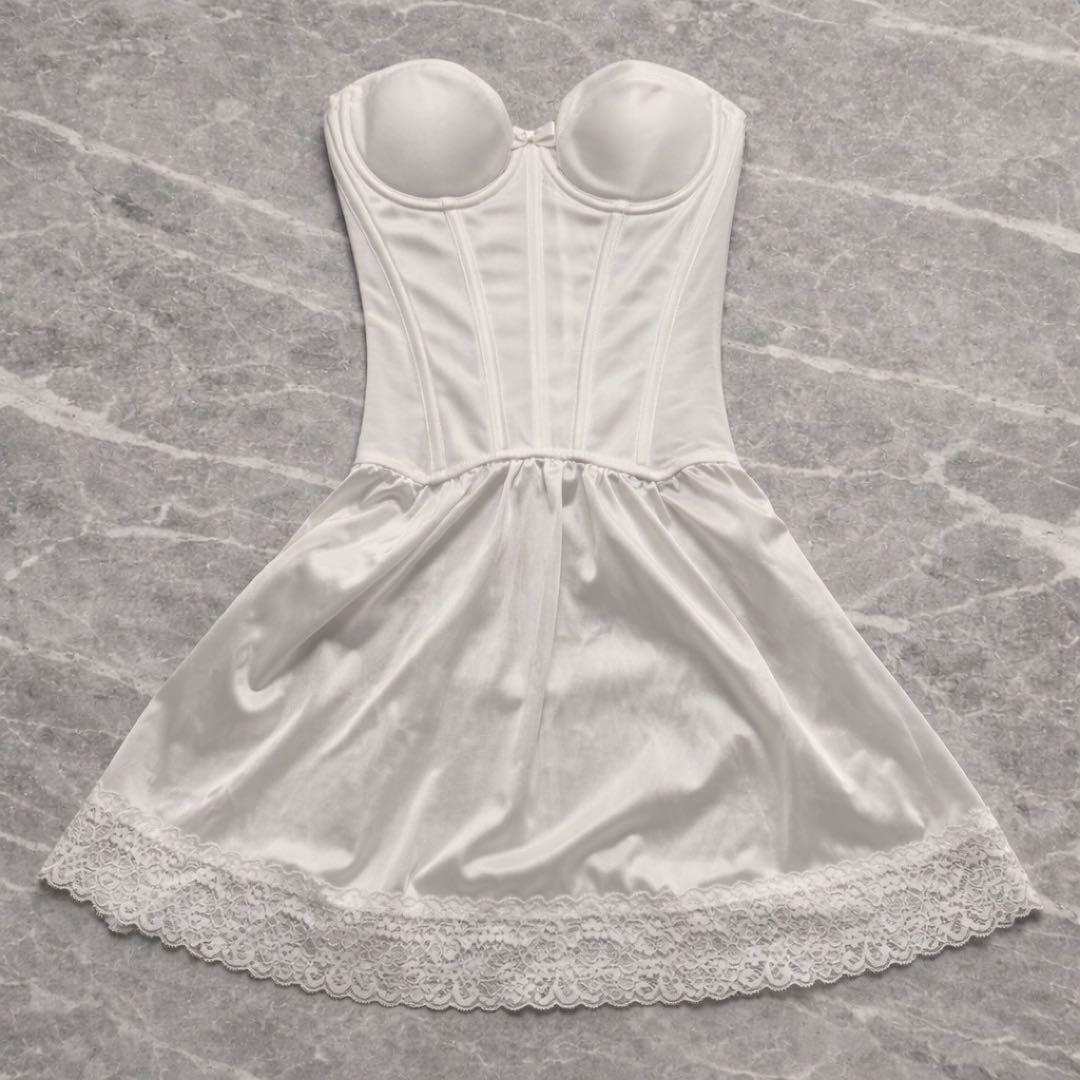 【C65】エマリーエ　ブライダルインナー　EMarie