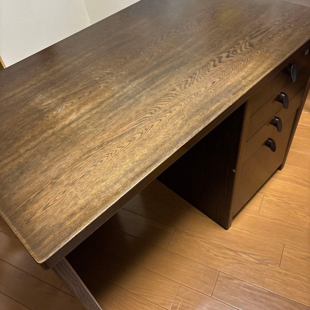 木製机　デスクワーク