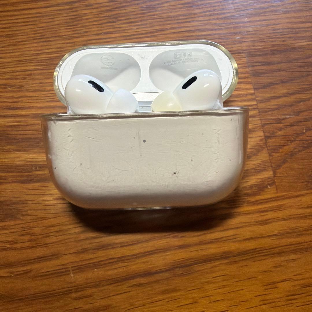 Apple AirPods Pro 2nd Generation 本体