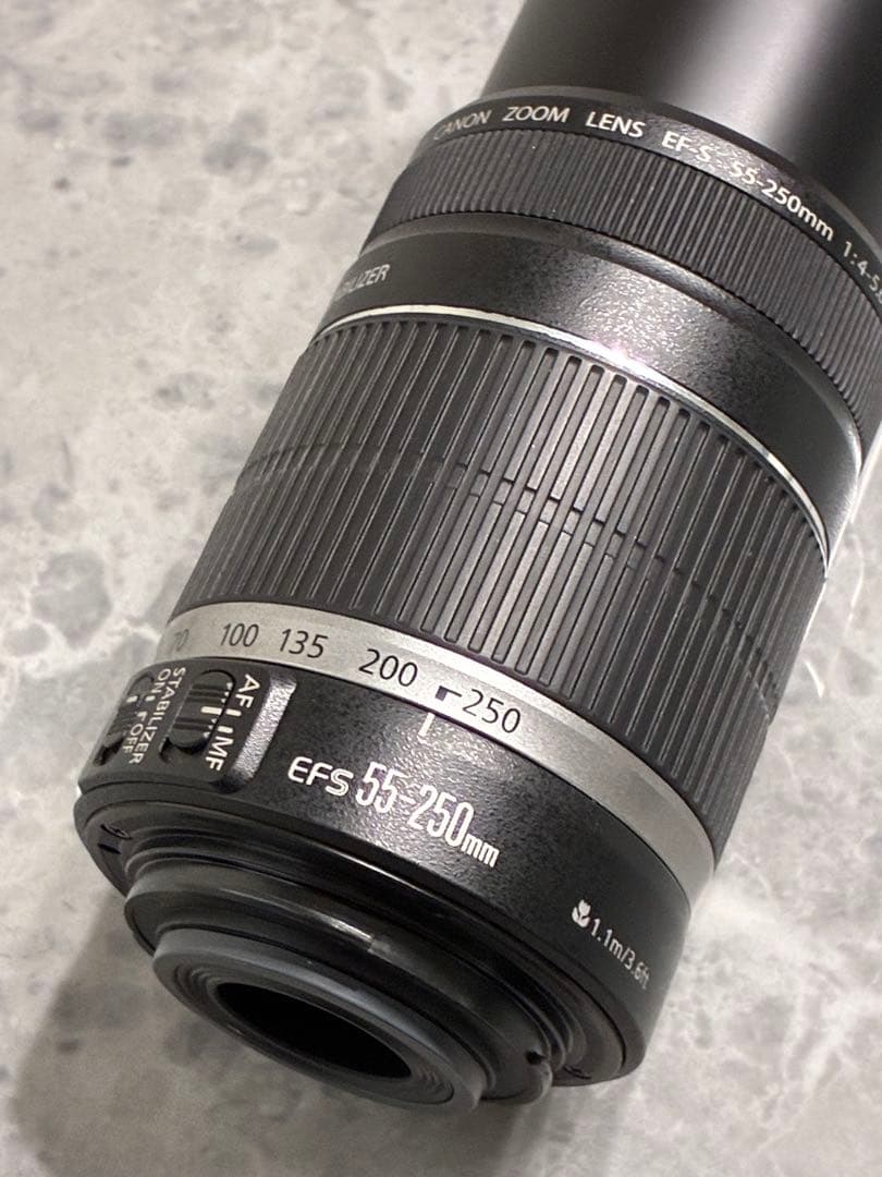 ⭐️完動品⭐️キャノン Canon EF-S 55-250mm IS 望遠レンズ