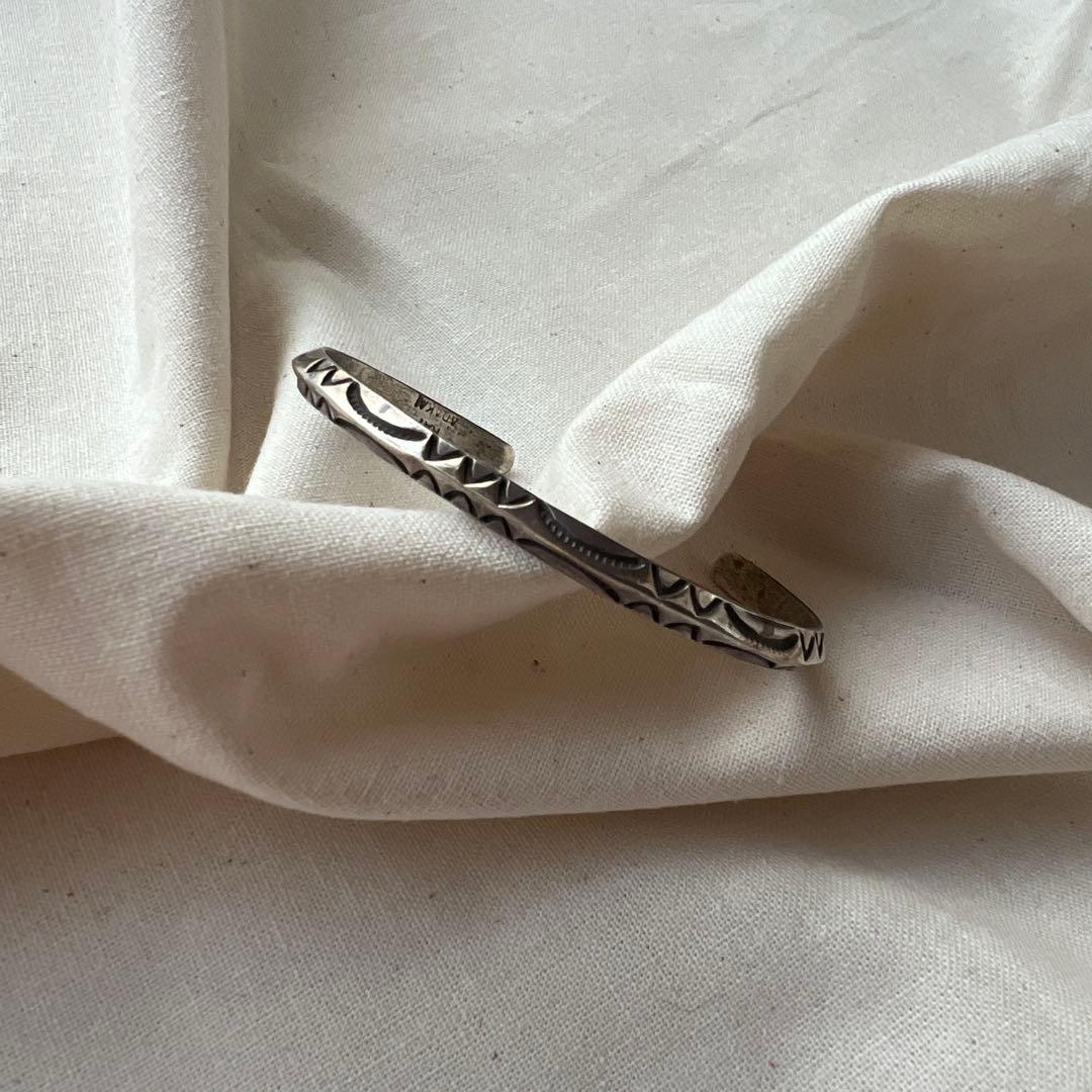 レイアダカイ　バングル