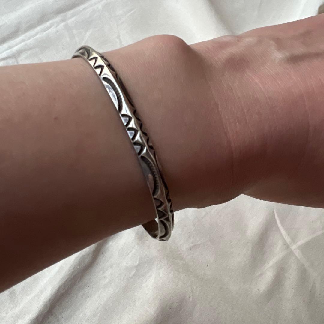 レイアダカイ　バングル