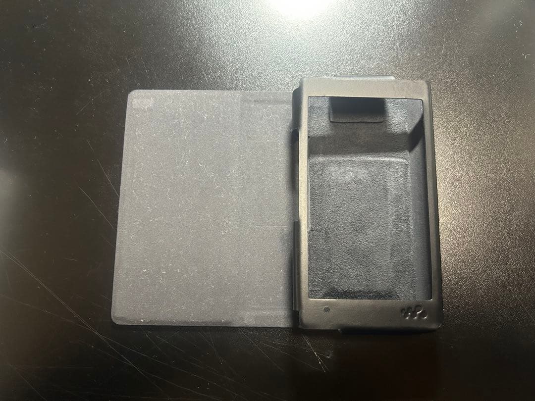 NW-WM1ZM2本体＋レザーケース