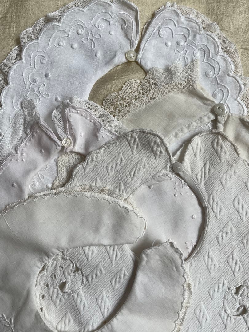 ◆SALE◆フランスアンティーク｜手作りスタイ5枚レース刺繍ドールテディベア