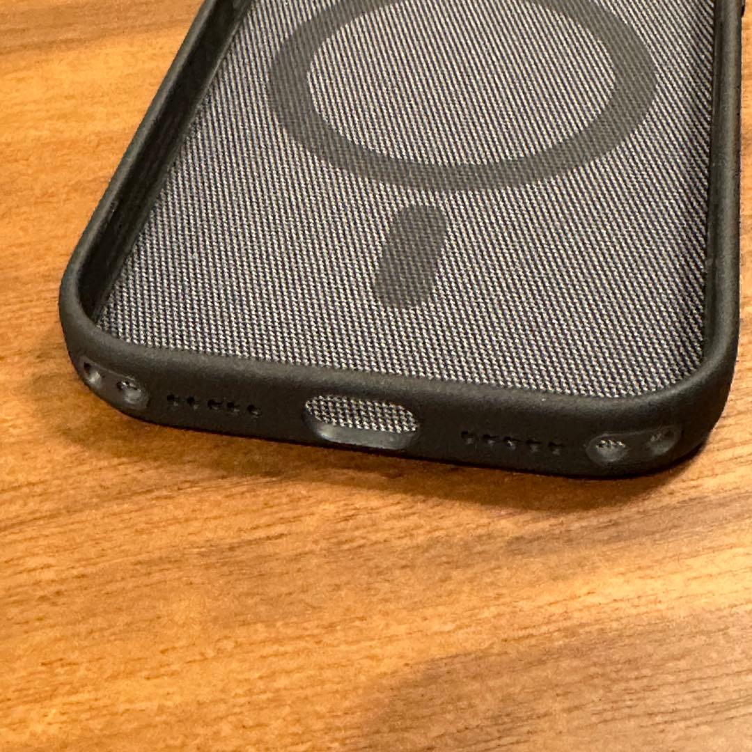 【美品中古】iPhone 17 Proテックウーブンケース「ブラック」Apple