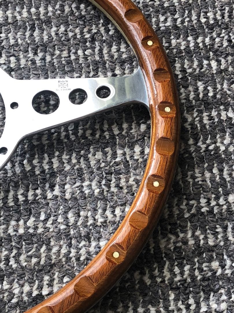 モトリタウッドステアリング330φフラットタイプ