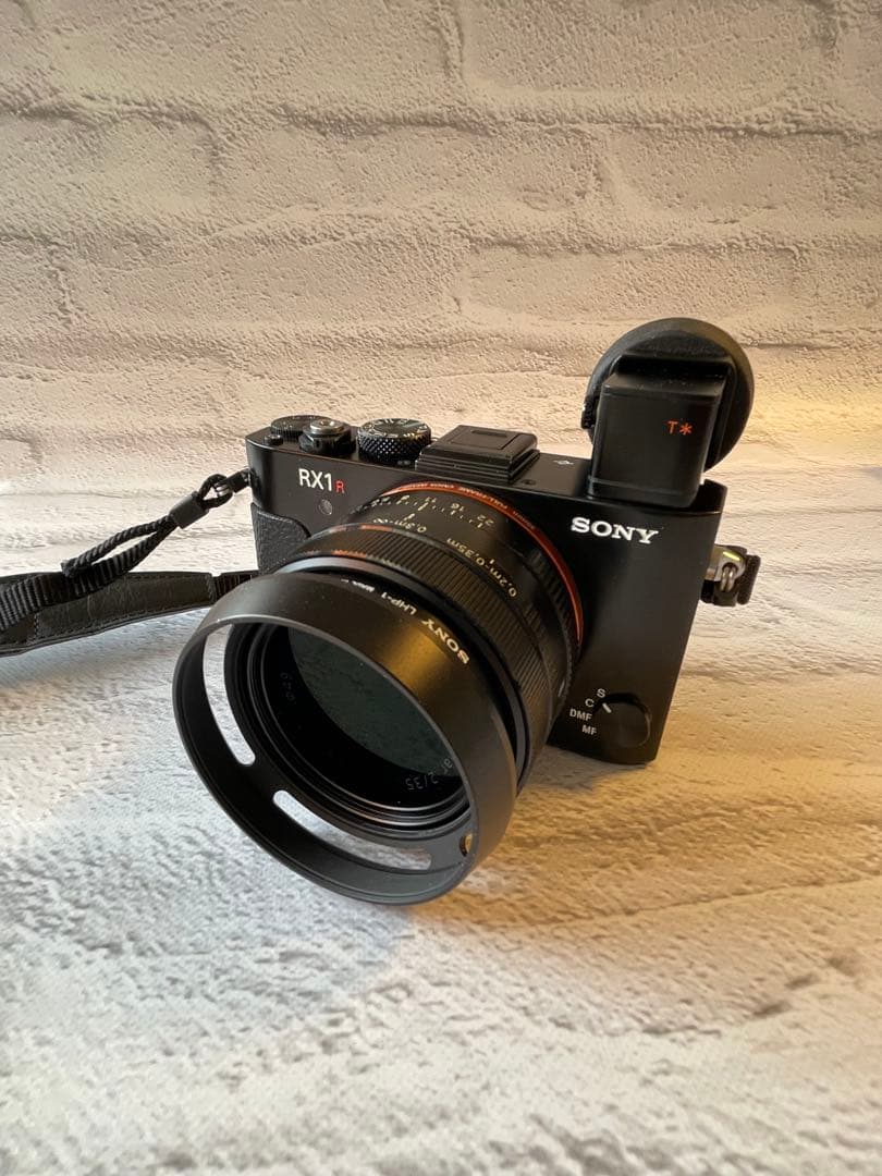 極上品★★★SONY デジタルカメラ RX1RM2 4240万画素　付属品あり