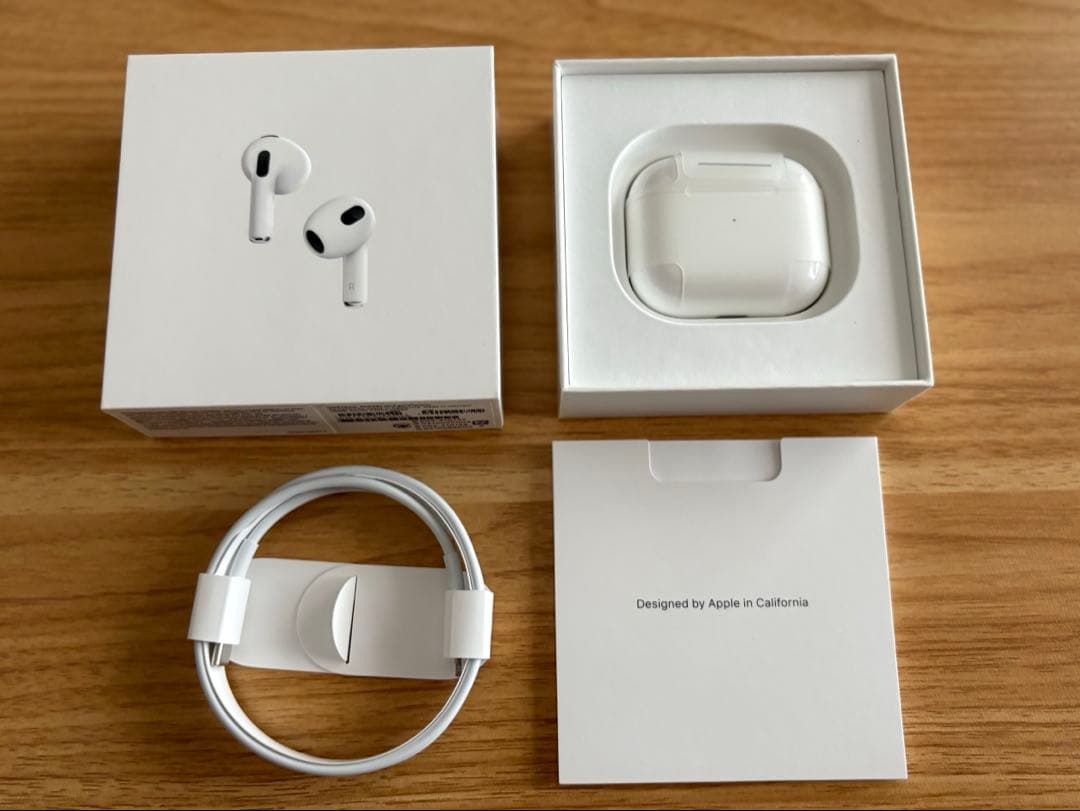 モ*ル様 AirPods3(箱付き） & Apple Watch4(バンド付き)