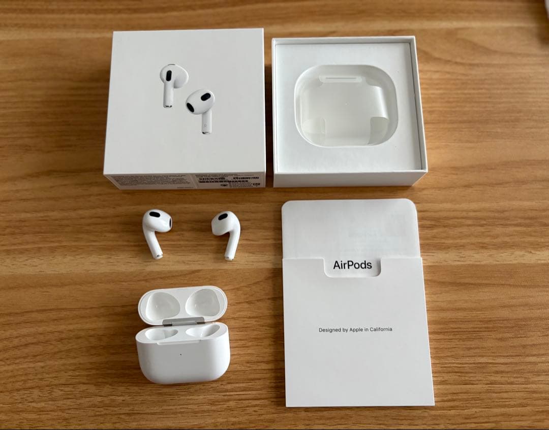 モ*ル様 AirPods3(箱付き） & Apple Watch4(バンド付き)