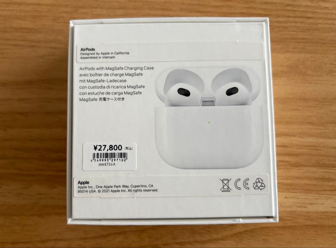 モ*ル様 AirPods3(箱付き） & Apple Watch4(バンド付き)