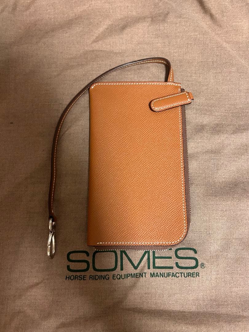 SOMÈS SADDLE ソメスサドル　レザーバック