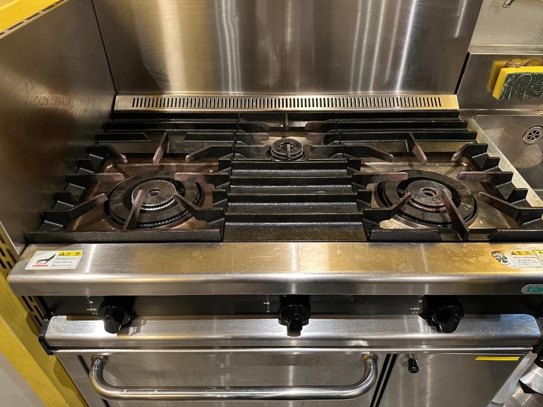 【52様】ガスレンジ3口（防熱板付き）