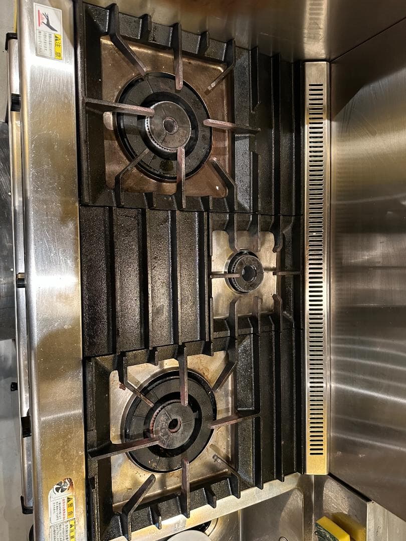 【52様】ガスレンジ3口（防熱板付き）