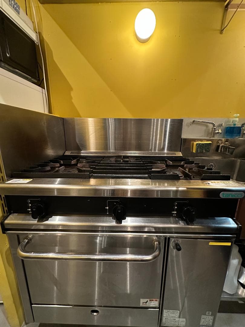 【52様】ガスレンジ3口（防熱板付き）