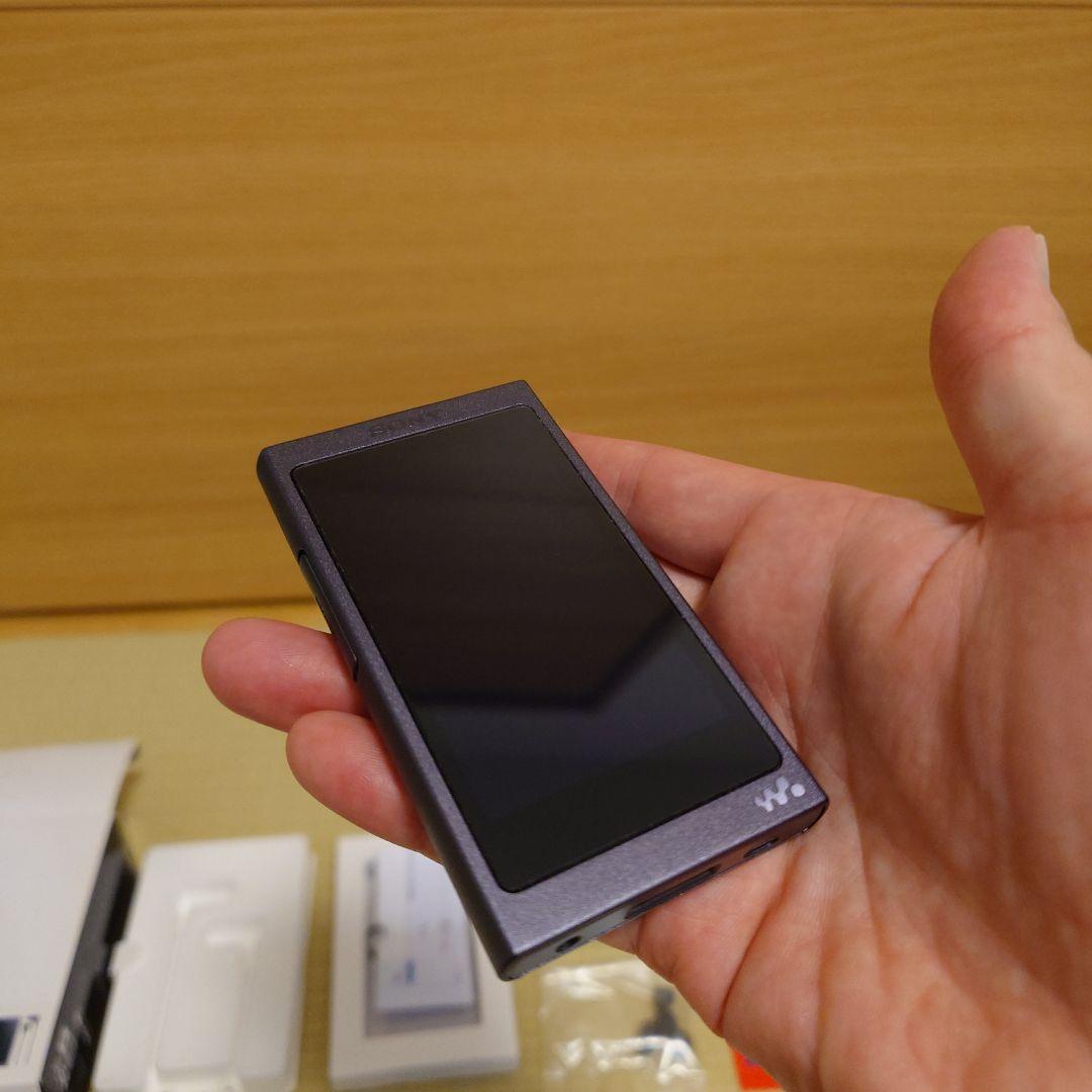 SONY ウォークマン(NW-A37HN) 本体 付属品あり　貴重なおまけ付き