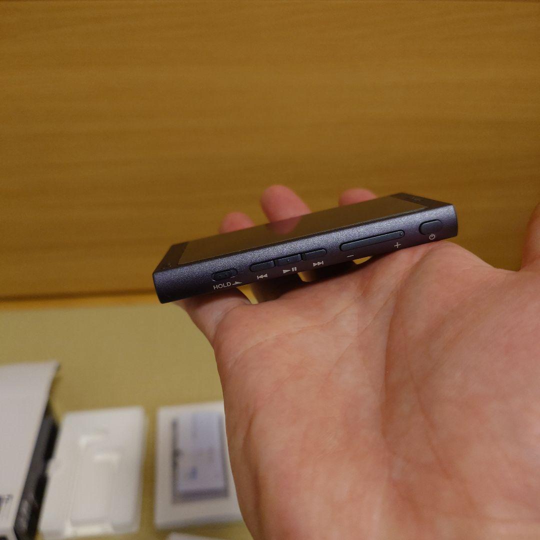 SONY ウォークマン(NW-A37HN) 本体 付属品あり　貴重なおまけ付き