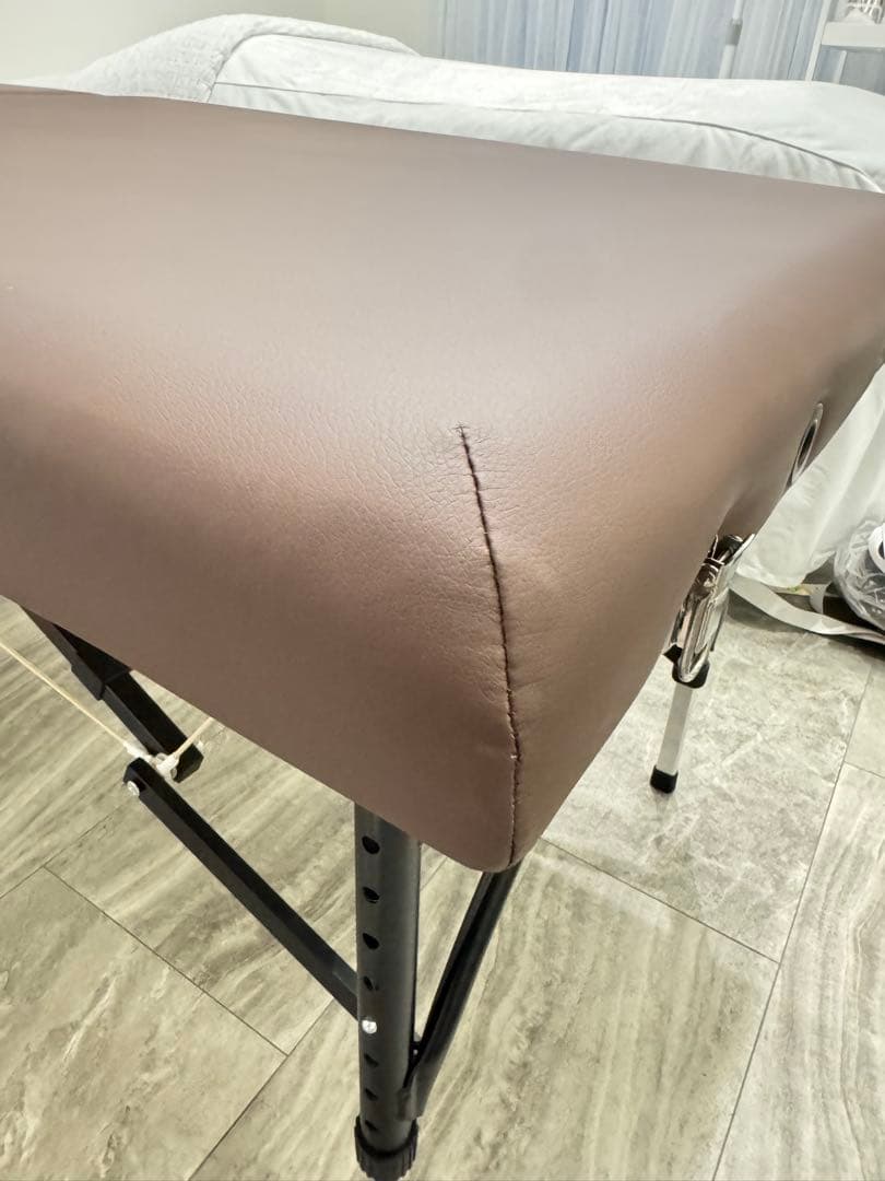 折りたたみ リクライニングマッサージベッド