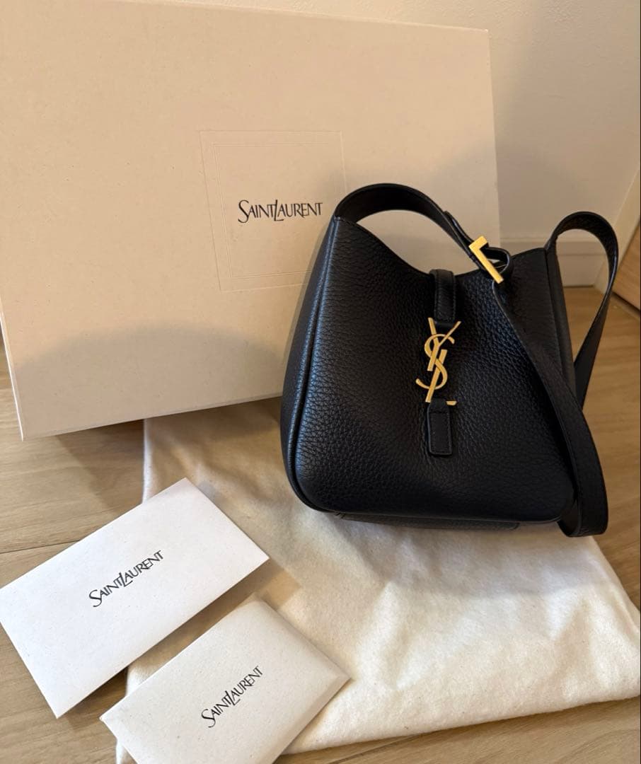 Saint Laurent ルサンカセット ソフト ベビー