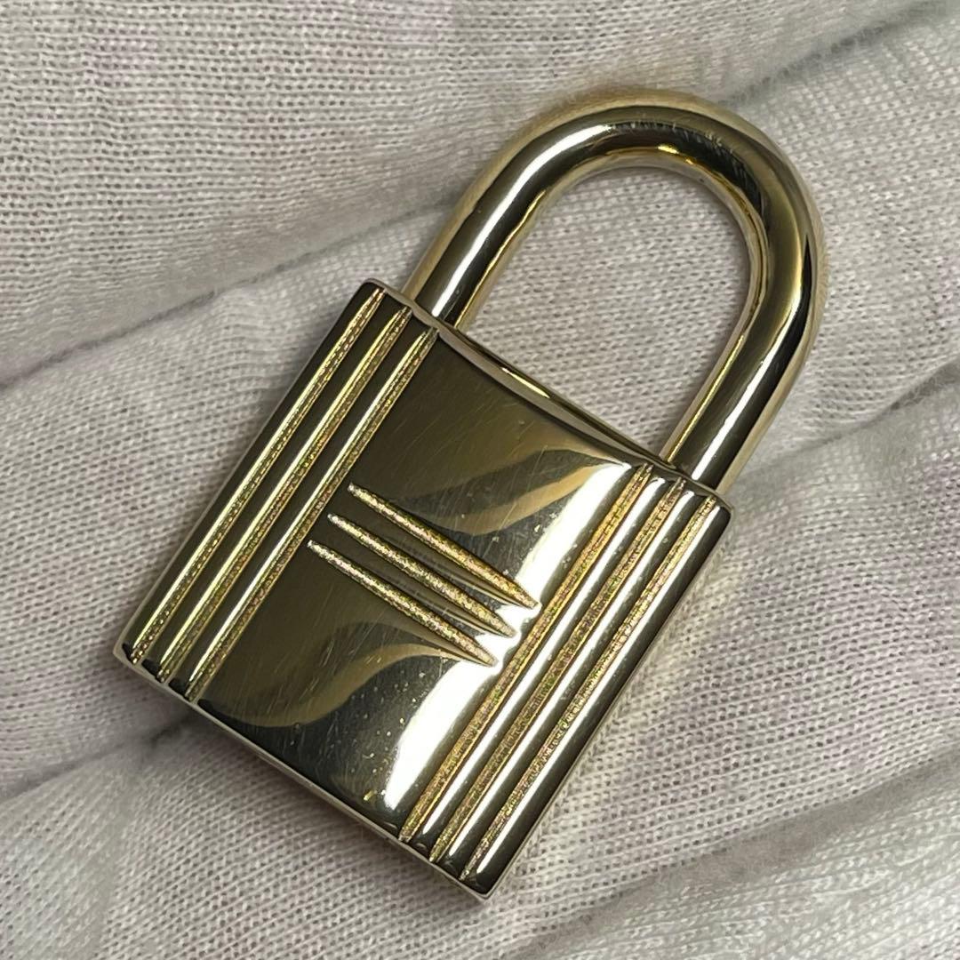 【美品】エルメス K24ゴールドメッキ パドロック カデナ リペア品 101番