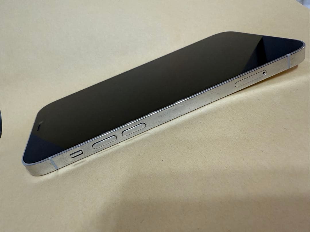 値下げ Apple iPhone 12 Pro 256GB シルバー 本体