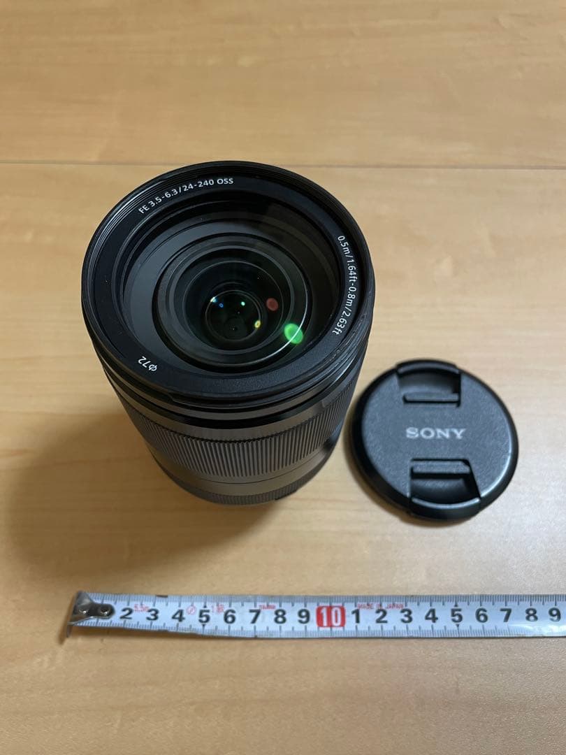 Sony Eマウント24-240mm F3.5-6.3 ズームレンズ