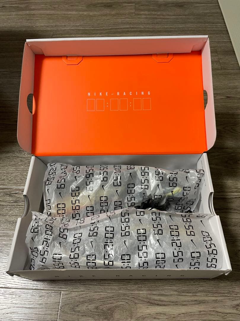 【最終値下げ】Nike zoomx vaporfly next%4 25.5cm