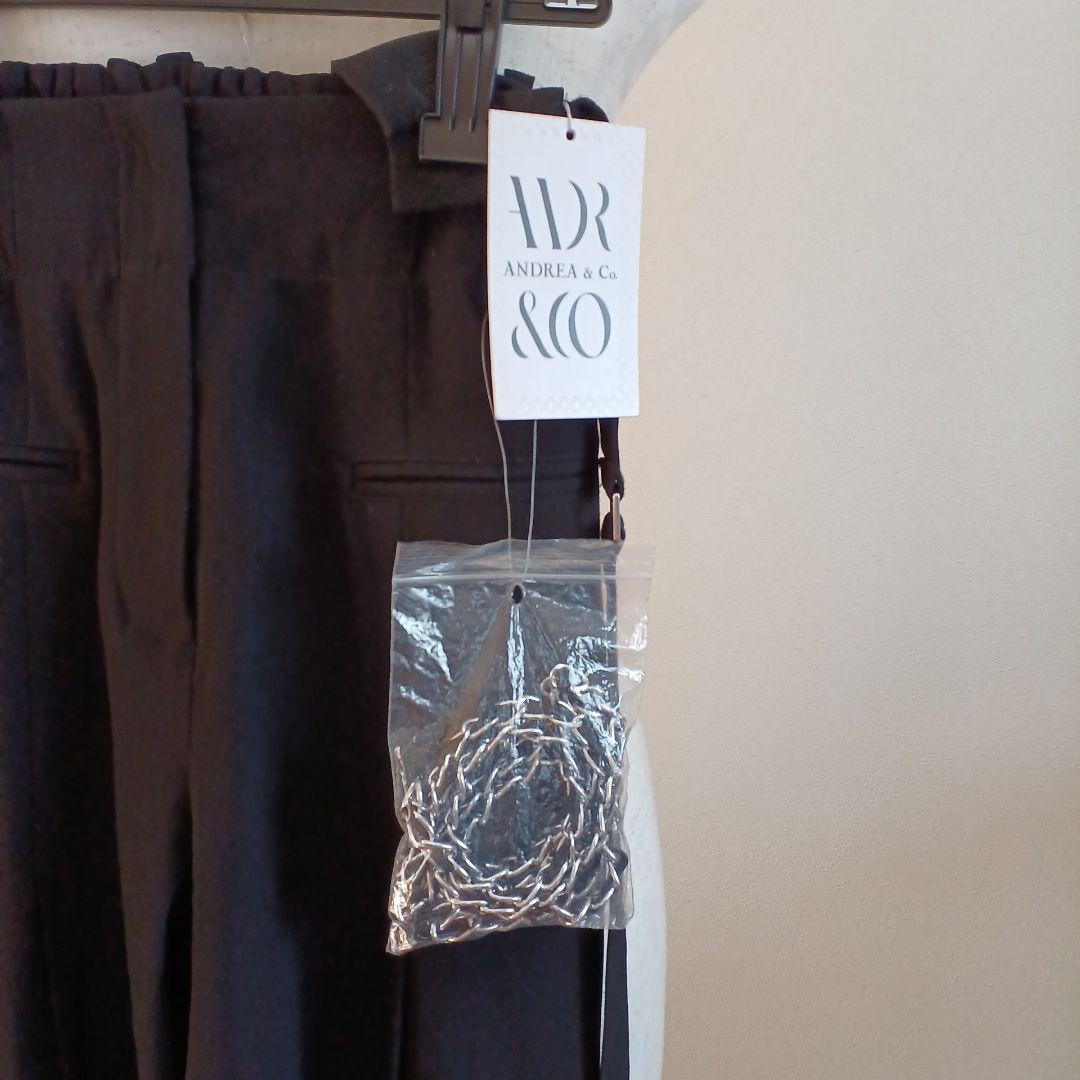 andrea&co　CHAIN SUSPENDER JOGGER PANTS