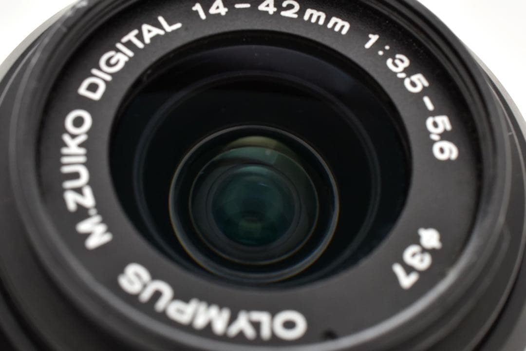 オリンパス Olympus 14-42mm F3.5-5.6 II R