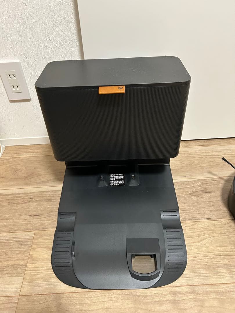 Roomba j7+ ルンバ　ロボット 掃除機