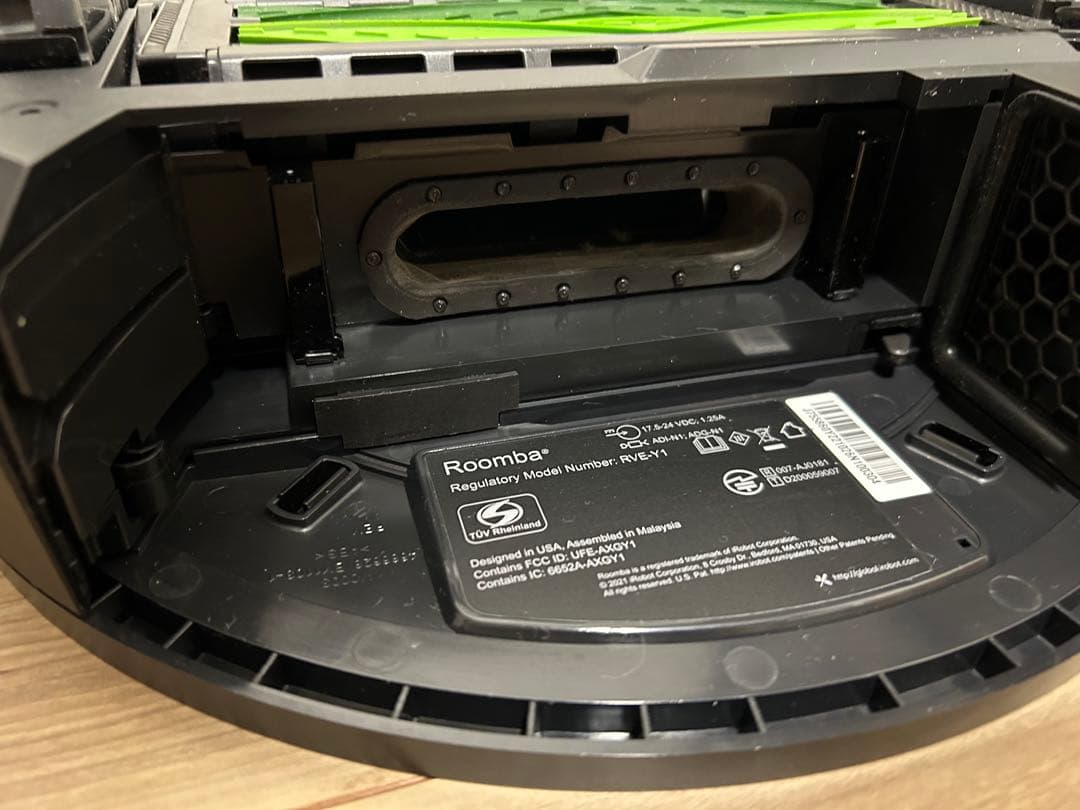 Roomba j7+ ルンバ　ロボット 掃除機