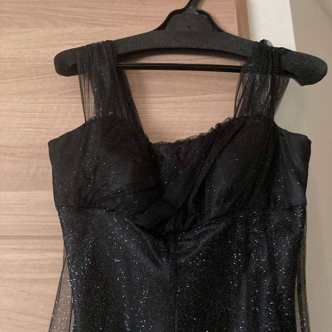 黒のグリッターロングドレス
