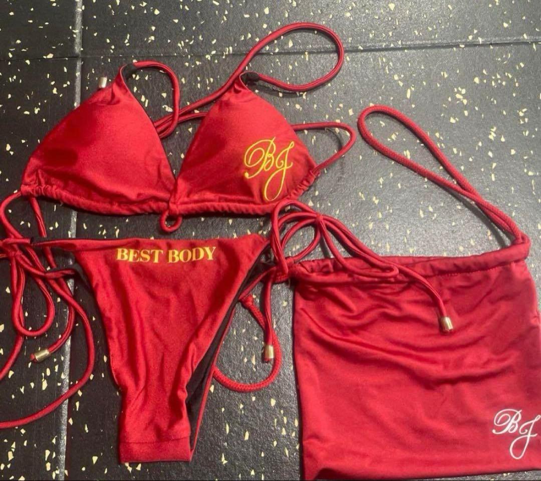 BEST BODY JAPAN公式ビキニ赤M