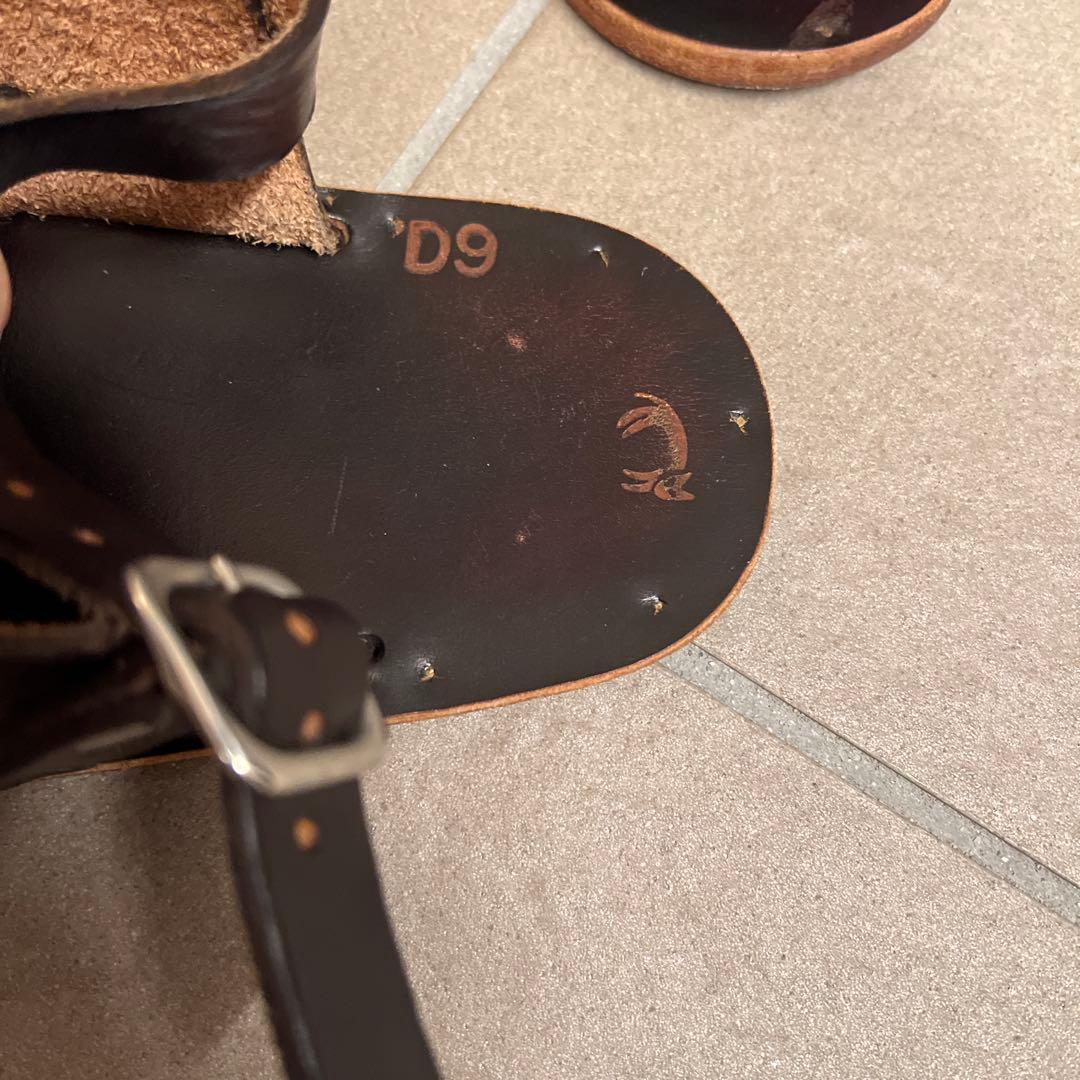 ユッタニューマン　ベンノ　D9