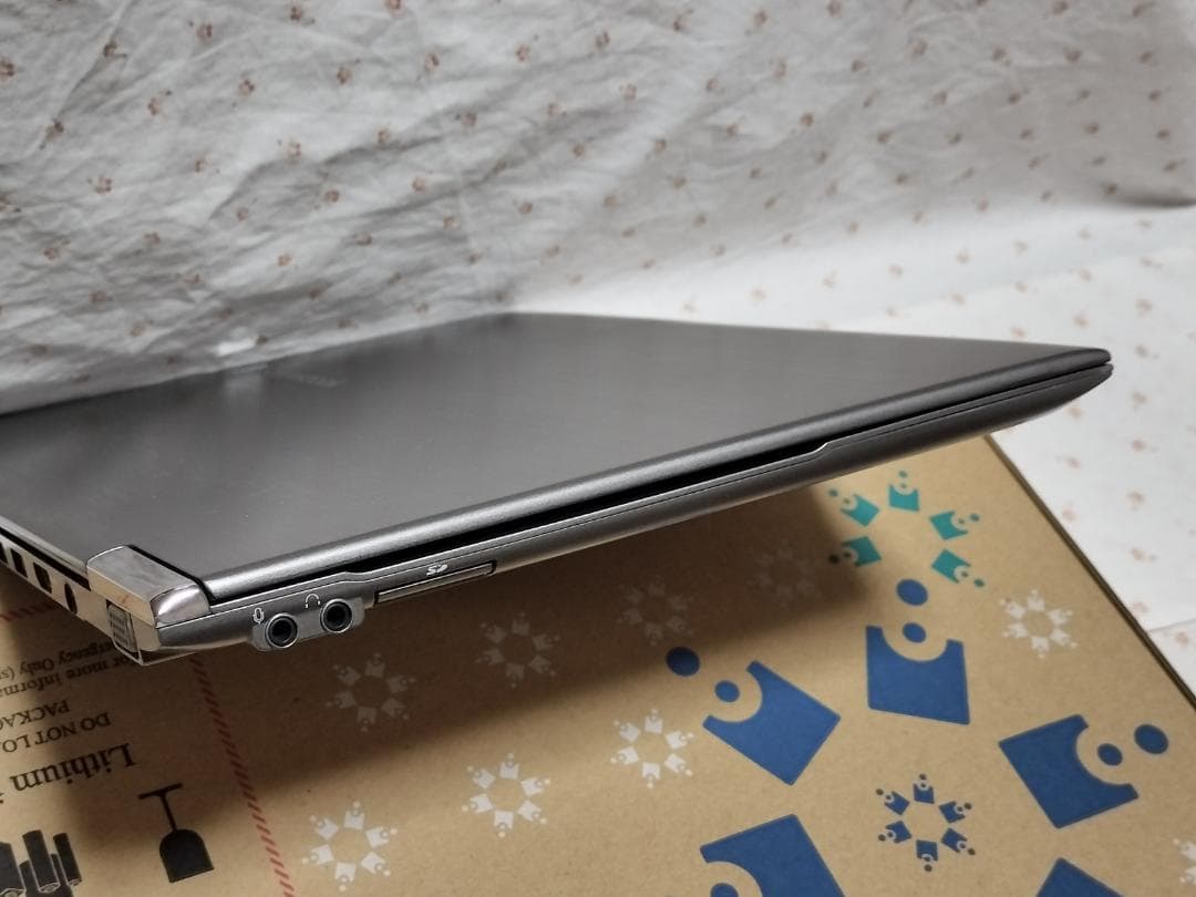 【東芝 dynabook R631/28E SSD リカバリ済 バッテリー良好】