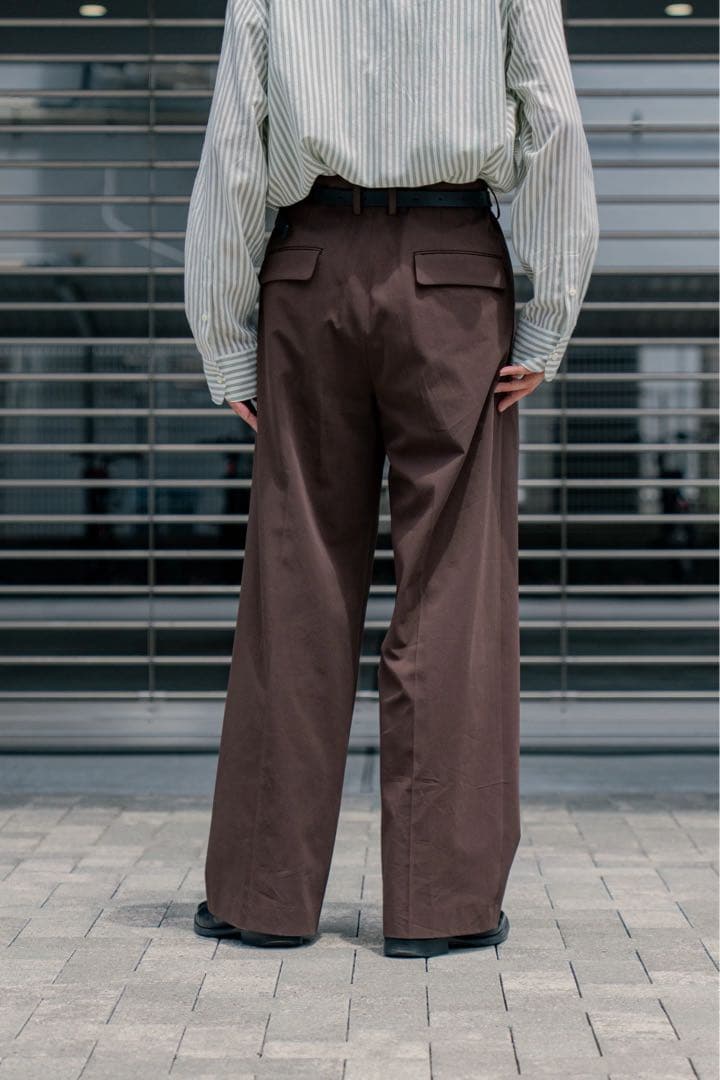 パンツ irenisa TWO TUCKS WIDE TROUSERS