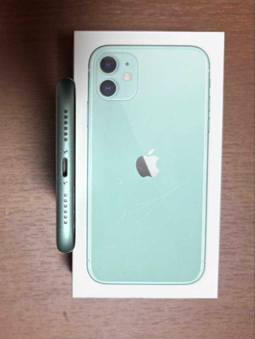 iPhone11 128GB ライトグリーン