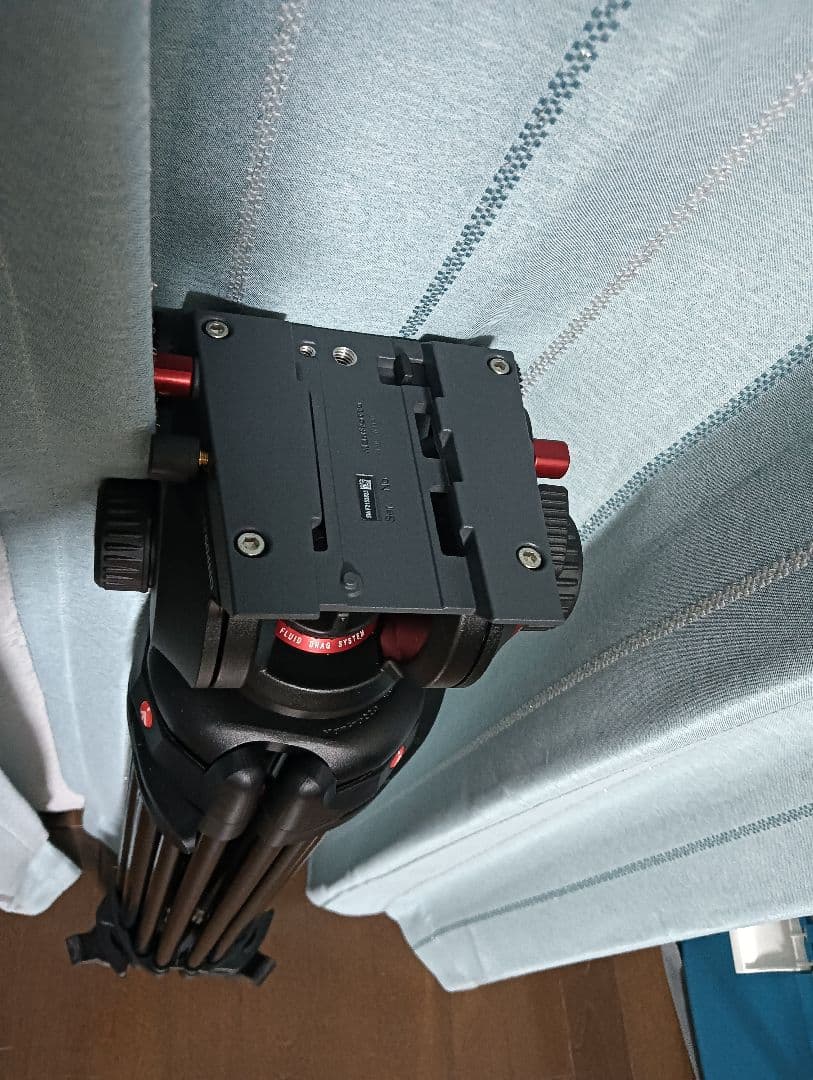 Manfrotto 546B 三脚　504HD