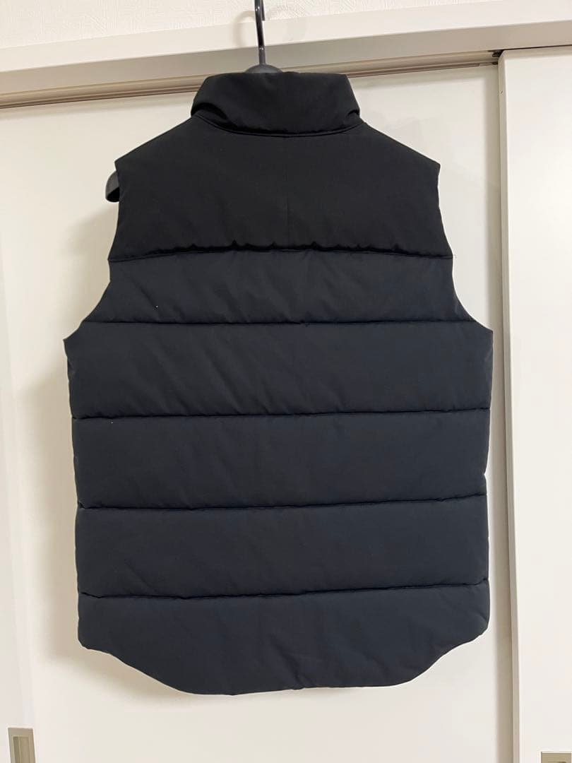 ユニフォームエクスペリメント　ダウンベスト